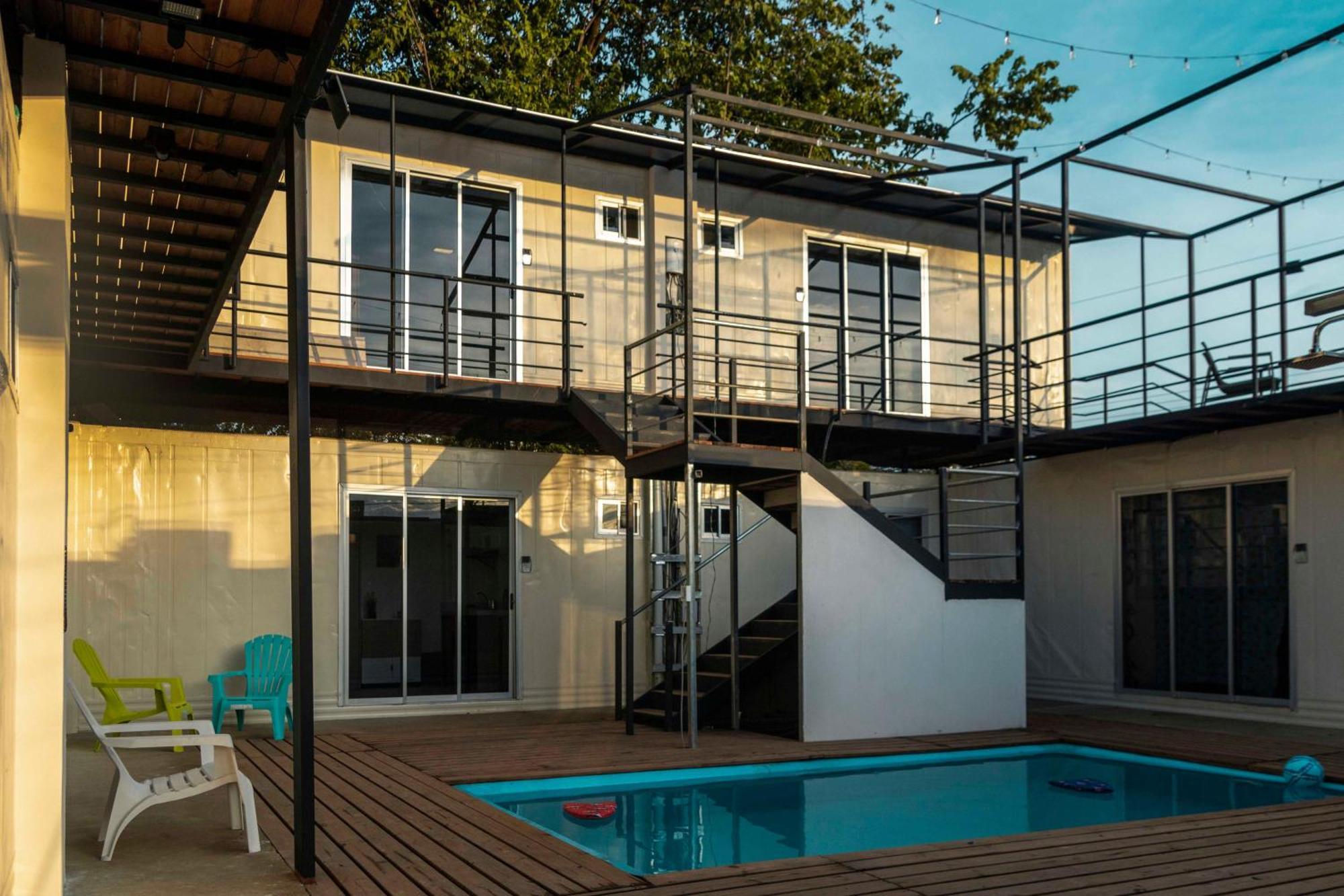 Emi'S Place Container Living Uvita Esterno foto