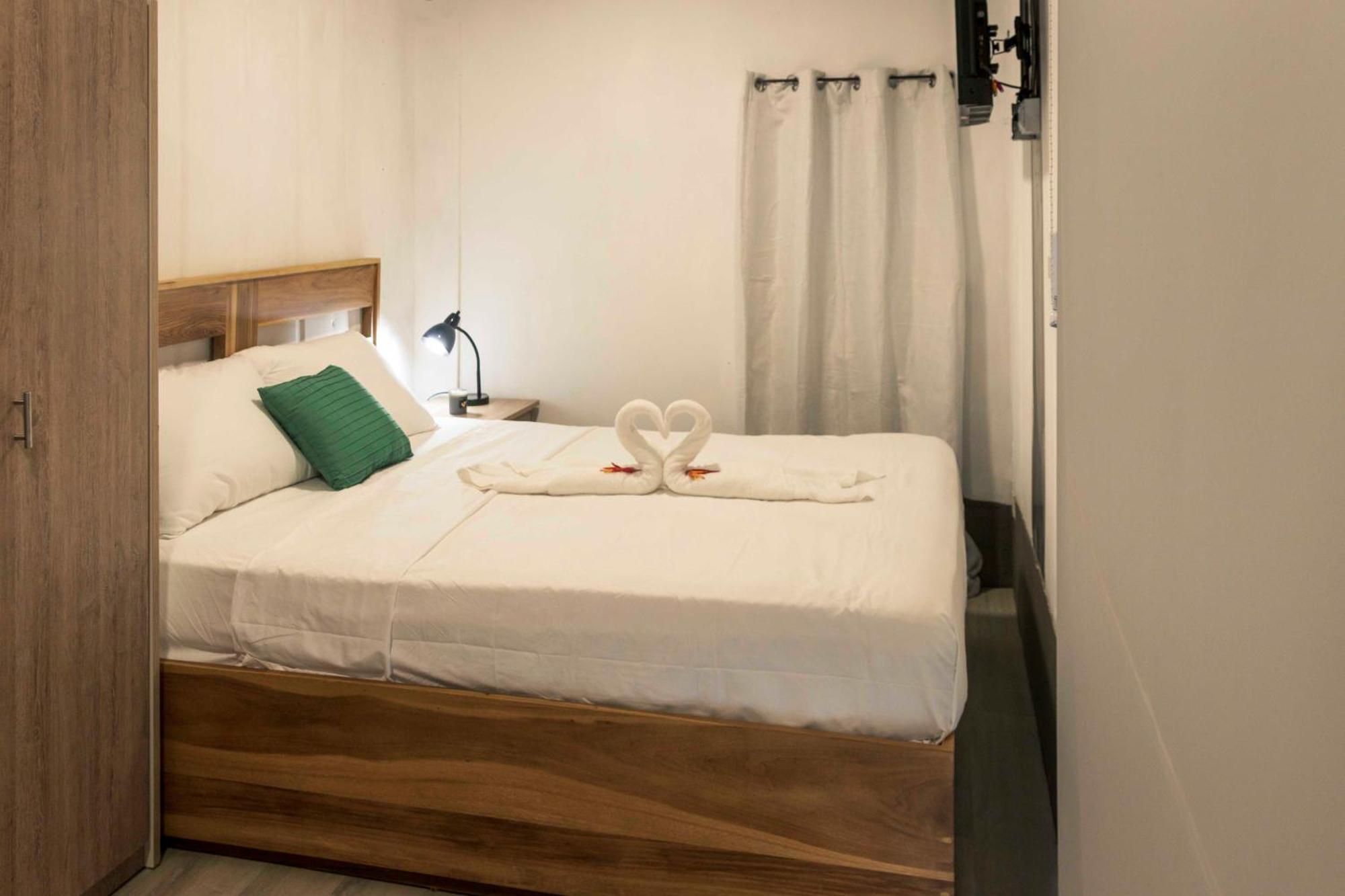 Emi'S Place Container Living Uvita Esterno foto