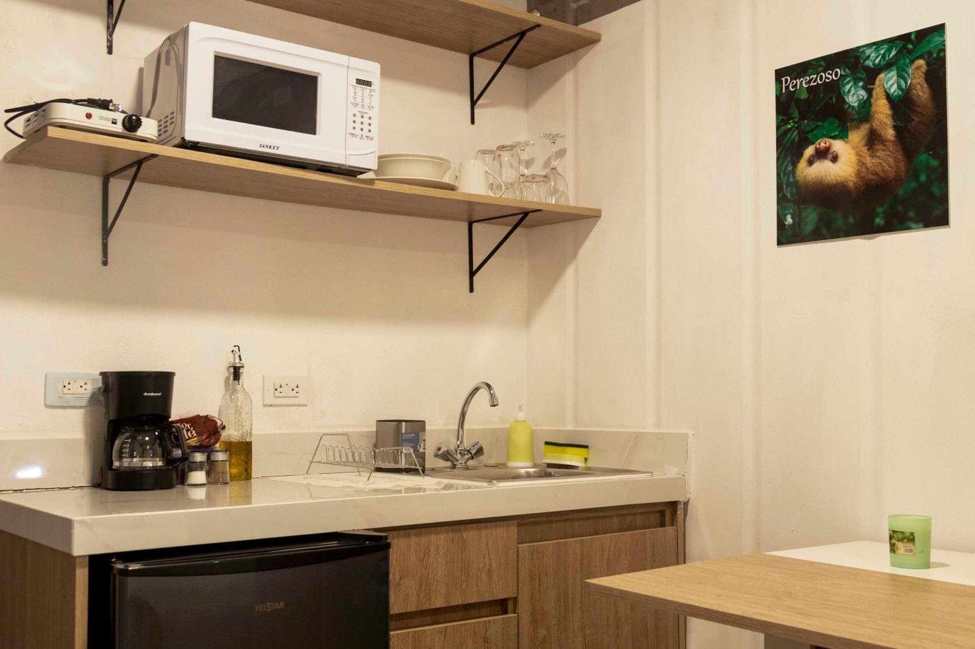 Emi'S Place Container Living Uvita Esterno foto